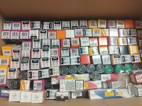 Иззеха контрабандни електронни цигари и никотинови течности от търговски обекти в Бургас