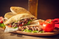 В Турция се приготвя най-добрият сандвич в целия свят - вижте кой е той