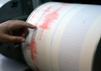 Земетресение с магнитуд 4,9 разлюля Чанаккале