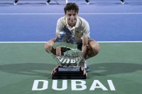 Юго Умбер не остави шансове на Бублик и триумфира на тенис турнира в Дубай