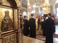 Пловдивски свещеници отслужиха заупокойна молитва за патриарх Неофит