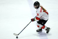 България отстъпи пред Сърбия в мач от световното първенство по хокей на лед за жени