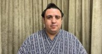 Даниел Иванов-Аоияма с втора победа на турнира по сумо в Осака