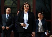 Корнелия Нинова: Ситуацията в България може да се промени само с предсрочни избори
