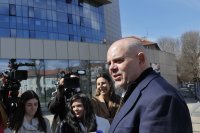 Гешев ще поиска от съда да призове Атанас Славов по дело за клевета