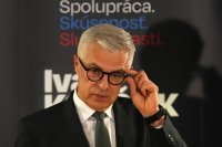 На първи тур: Проевропейски кандидат за президент на Словакия победи съюзник на премиера