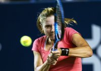 Виктория Томова се класира за втория кръг на силния турнир в Маями
