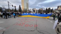 Приключи протестът пред руското посолство в София с надслов "Путин терорист, съд и затвор"