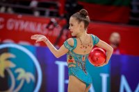 Стилияна Николова спечели злато на топка и сребро на обръч на Световната купа в София