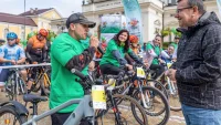 Спортни легенди поведоха Велошествието "София кара колело за по-чист въздух"