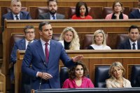Испанският премиер с изненадващ ход заради разследване срещу жена му