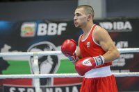 Радослав Росенов стартира с победа на европейското първенство по бокс в Белград