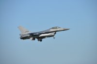 Парламентът ратифицира на първо четене промяна в договора за доставка на самолети F-16