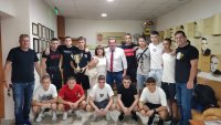 Училищният отбор на ГПЧЕ "Симеон Радев" в Перник събра необходимата сума да участва на световното училищно първенство по футбол