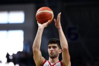 Емил Стоилов и Менорка допуснаха загуба в баскетболното първенство на Испания