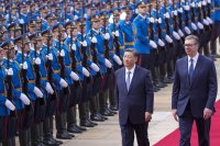 Китайският лидер Си Дзинпин пристигна в Сърбия (СНИМКИ)