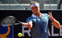 Александър Зверев достигна четвъртфиналите на турнира по тенис в Рим