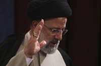 Утре ще е погребението на иранския президент