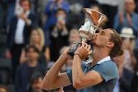 снимка 4 Александър Зверев спечели втората си титла на турнира от сериите ATP 1000 в Рим