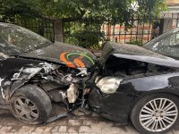 Повдигнаха три обвинения за неправоспособния шофьор, блъснал три коли във Велико Търново