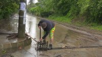 Бедствие в Рибарица: Само проливният дъжд ли е причината за наводнението?