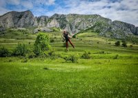 Летящи раници тестват планински спасители в Румъния (СНИМКИ и ВИДЕО)