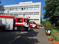 Евакуираха училище в Бургас след сигнал за пожар, няма пострадали