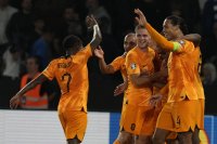 Нидерландия разгроми Исландия в последния си мач преди Евро 2024