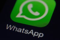 Лайкове срещу пари: Нова измамна схема превзема приложението WhatsApp