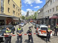Полицията простреля фен на "лалетата" с брадва в Хамбург (ВИДЕО)