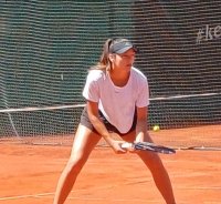 Лия Каратанчева започна с победа на тенис турнир в Юстад (Швеция)
