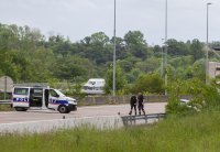 Седем души, сред които петима младежи, загинаха при катастрофа в Северна Франция