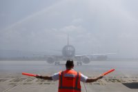 Полетите на летище София се изпълняват по разписание, въпреки лошото време