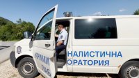 За няколко минути полицаи от Смолян задържаха двама души за отвличане на жена