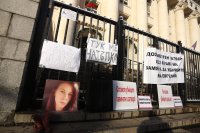 Отложиха за октомври делото за убийството на Евгения Владимирова