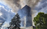 Осем души загинаха при пожар в административна сграда в Москва