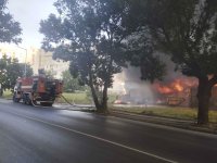 Служител предизвикал пожара в изгорелия хипермаркет в Разград