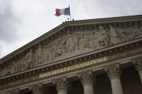 Франция гласува на втори тур на предсрочните парламентарни избори