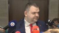 Делян Пеевски: Доган ни препоръча да не подкрепим ГЕРБ, аз ще изпълня волята на хората