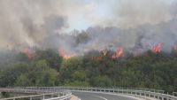 Пожар в съседна Северна Македония затвори пункта Богородица - Евзони на границата с Гърция