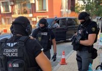 Спецакция на ГДБОП: Трима души са задържани с наркотици в Свети Влас (СНИМКИ)