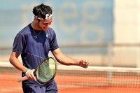 Антъни Генов е на една крачка от финала на двойки на турнир по тенис в Тунис