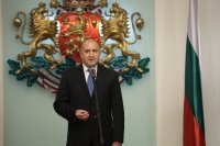 Николай Ненчев не притежава необходимите качества за посланик в Украйна, заявява президентът