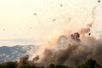 Взрив на складове за фойерверки край Елин Пелин (СНИМКИ)