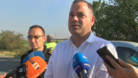 Утре започва доставка на контейнери за живеене в село Воден, каза министър Калин Стоянов