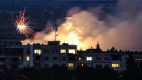 5 часа горят складове за фойерверки край Елин Пелин (ОБЗОР)