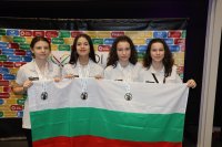 Красив ум: Златен и два сребърни медала за България от олимпиадата по информатика в Нидерландия