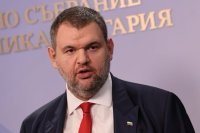 Пеевски: ПГ на ДПС няма да участва в преговори за кабинет с третия мандат