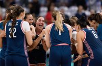 Сърбия и Испания са на четвъртфинали в женския баскетболен турнир в Париж