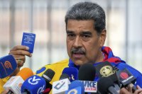 Мадуро печели президентските избори във Венецуела